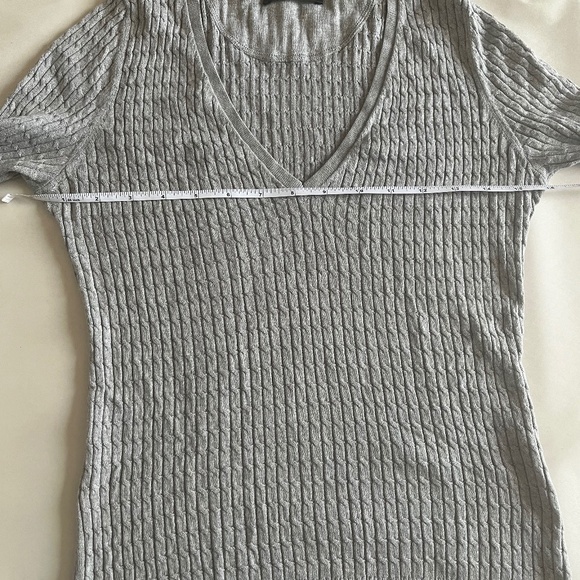 Massimo Dutti Gray Cable-Knit Patched Elbows V-Neck Cotton-Wool-Cashmere Sweater - Picture 8 of 10